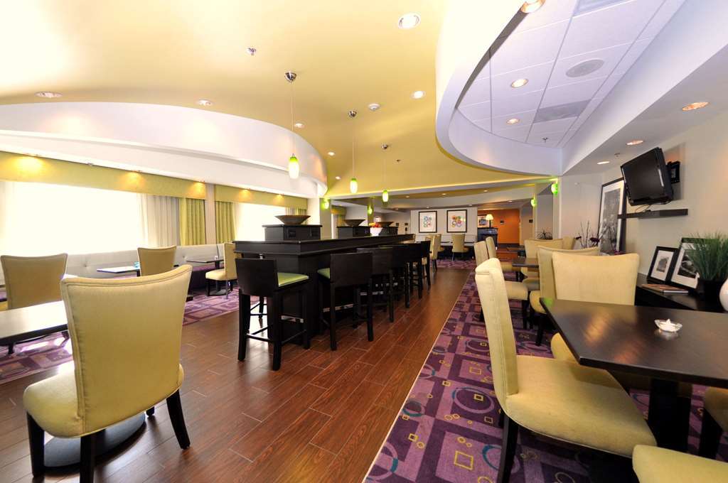 Hampton Inn Richmond - Airport Sandston Beltér fotó